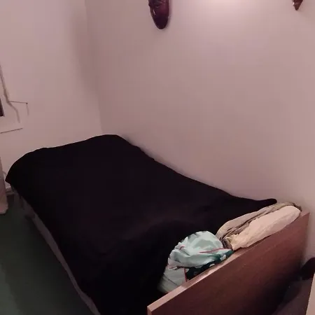 Une Chambre