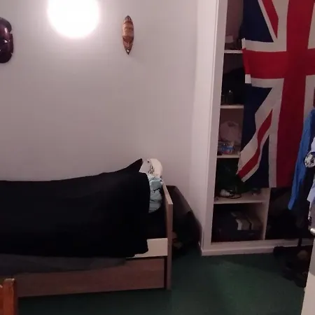 Apartment Une Chambre